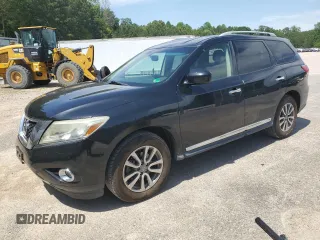 2015 Nissan Pathfinder Platinum with VIN 5N1AR2MM3FC637468, listed as a Copart auction lot 57300945 with 155,378 mi miles and Salvage title. Bid and sale history available at DreamBid. Image 1.