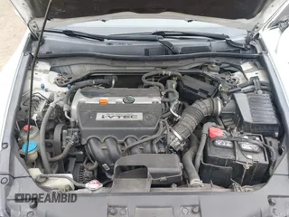 2009 Honda Accord EX z VIN 1HGCP26779A032901, wystawiony jako IAAI lot #42043319 z przebiegiem 231 311 mil mil oraz . Historia ofert i sprzedaży dostępna na DreamBid. Obrazek 10.