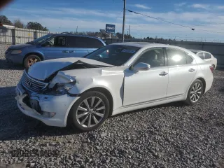 2011 Lexus LS 460 z VIN JTHCL5EF8B5011380, wystawiony jako Copart lot #47326435 z przebiegiem 86 313 mil mil oraz Szkoda całkowita • Salvage title. Historia ofert i sprzedaży dostępna na DreamBid. Obrazek 1.