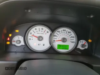 2005 Ford Escape XLT with VIN 1FMCU93105KD29752, listed as a Copart auction lot 73687754 with 199,362 mi miles and Salvage Title. Bid and sale history available at carsss.com. Image 9.