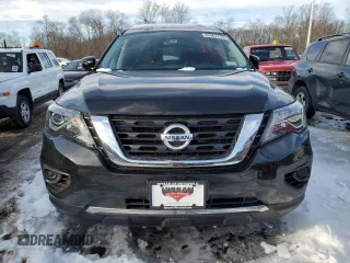 2020 Nissan Pathfinder S with VIN 5N1DR2AM4LC644586, listed as a Copart auction lot 52710095 with 68,699 mi miles and Clean Title. Bid and sale history available at carsss.com. Image 5.