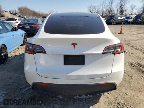 2020 Tesla Model Y Long Range with VIN 5YJYGDEE2LF041925, listed as a Copart auction lot 47092675 with 75,871 mi miles and Salvage Title. Bid and sale history available at DreamBid. Image 6.