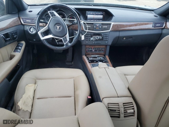 2013 Mercedes-Benz E-Class E 350 Luxury with VIN WDDHF8JB2DA754328, listed as a Copart auction lot 44014255 with 135,182 mi miles and Salvage Title. Bid and sale history available at carsss.com. Image 8.