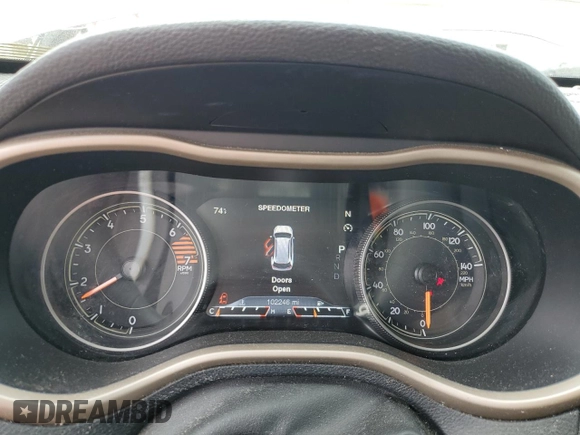 2016 Jeep Cherokee Limited with VIN 1C4PJMDBXGW202608, listed as a Copart auction lot 63011405 with 102,246 mi miles and Clean title. Bid and sale history available at DreamBid. Image 9.