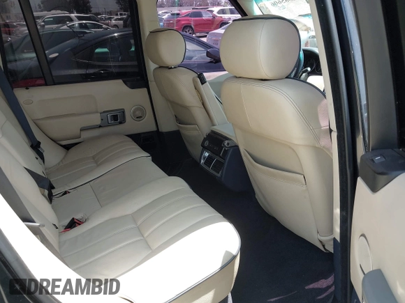 2006 Land Rover Range Rover HSE with VIN SALME15446A227210, listed as a IAAI auction lot 42385606 with Not provided miles and . Bid and sale history available at DreamBid. Image 8.