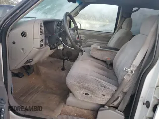 1996 Chevrolet Suburban z VIN 3GNFK16R7TG124404, wystawiony jako Copart lot #77361264 z przebiegiem 256 935 mil mil oraz Szkoda całkowita • Salvage title. Historia ofert i sprzedaży dostępna na DreamBid. Obrazek 7.