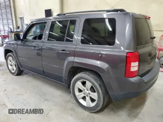 2015 Jeep Patriot Latitude with VIN 1C4NJPFB3FD353256, listed as a Copart auction lot 43928265 with 153,574 mi miles and Salvage Title. Bid and sale history available at DreamBid. Image 2.