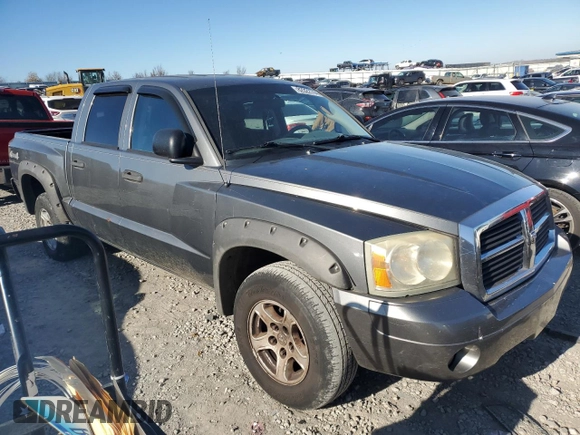2006 Dodge Dakota SLT with VIN 1D7HW48K86S522957, listed as a Copart auction lot 82322744 with 182,278 mi miles and Salvage Title. Bid and sale history available at carsss.com. Image 4.