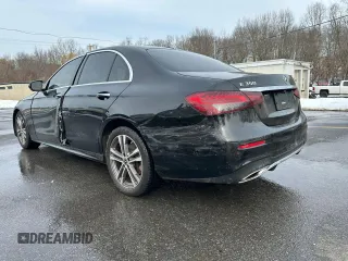 2021 Mercedes-Benz E-Class E 350 with VIN W1KZF8EB2MA948727, listed as a Copart auction lot 44001685 with 86,358 mi miles and Clean Title. Bid and sale history available at carsss.com. Image 2.