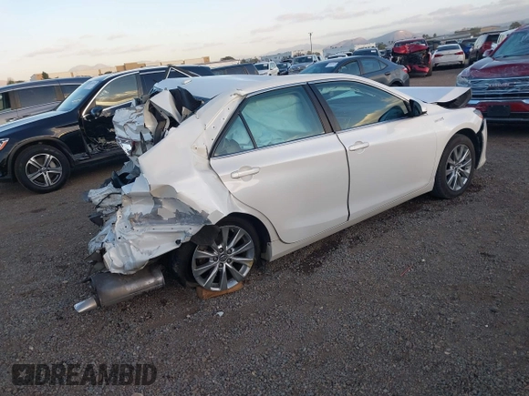 2017 Toyota Camry Hybrid LE with VIN 4T1BD1FK3HU213729, listed as a IAAI auction lot 41556587 with 110,713 mi miles. Bid and sale history available at carsss.com. Image 4.