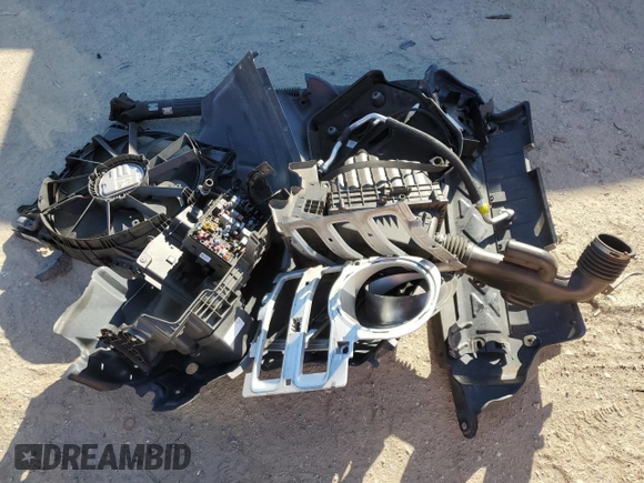2020 Jeep Wrangler Unlimited Sahara with VIN 1C4HJXEN4LW152779, listed as a Copart auction lot 42696255 with Not provided miles and Salvage title. Bid and sale history available at DreamBid. Image 12.