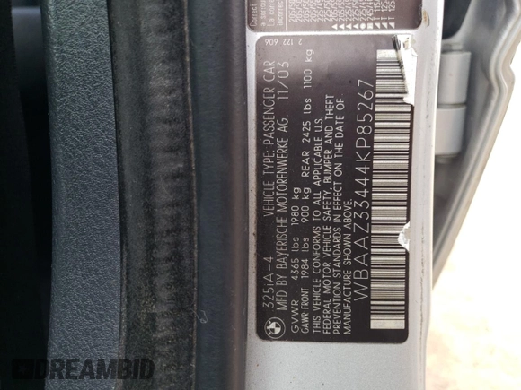 2004 BMW 3 Series 325i with VIN WBAAZ33444KP85267, listed as a Copart auction lot 84643124 with 205,226 mi miles and Salvage Title. Bid and sale history available at carsss.com. Image 12.