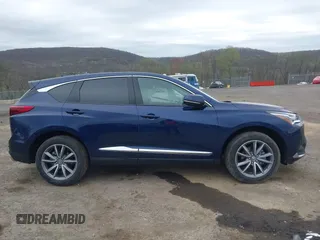 2024 Acura RDX Technology with VIN 5J8TC2H56RL010688, listed as a IAAI auction lot 42064217 with 9,873 mi miles and . Bid and sale history available at DreamBid. Image 13.
