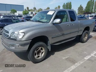 2001 Toyota Tundra SR5 with VIN 5TBRN34101S151862, listed as a IAAI auction lot 42130664 with 228,990 mi miles and . Bid and sale history available at DreamBid. Image 18.
