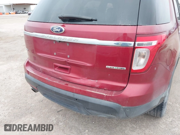 2014 Ford Explorer XLT z VIN 1FM5K7D88EGA22136, wystawiony jako IAAI lot #41347801 z przebiegiem 194 454 mil mil oraz . Historia ofert i sprzedaży dostępna na DreamBid. Obrazek 6.
