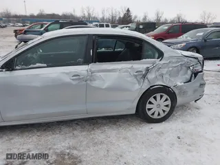 2015 Volkswagen Jetta Sedan 2.0L S with VIN 3VW2K7AJ7FM266914, listed as a IAAI auction lot 41270331 with 72,800 mi miles. Bid and sale history available at carsss.com. Image 6.