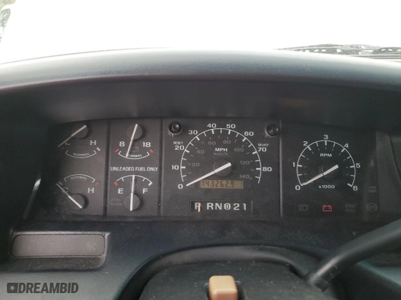 1996 Ford F-150 Special with VIN 1FTEF15NXTLA33511, listed as a Copart auction lot 84913654 with 143,262 mi miles and Clean Title. Bid and sale history available at carsss.com. Image 9.