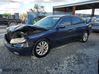 2006 Hyundai Azera SE with VIN KMHFC46F76A134376, listed as a Copart auction lot 79768924 with 215,572 mi miles and Non Repairable. Bid and sale history available at carsss.com. Image 1.