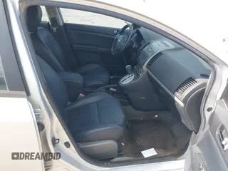 2012 Nissan Sentra S z VIN 3N1AB6AP4CL605131, wystawiony jako IAAI lot #42420591 z przebiegiem 199 410 mil mil oraz . Historia ofert i sprzedaży dostępna na DreamBid. Obrazek 5.