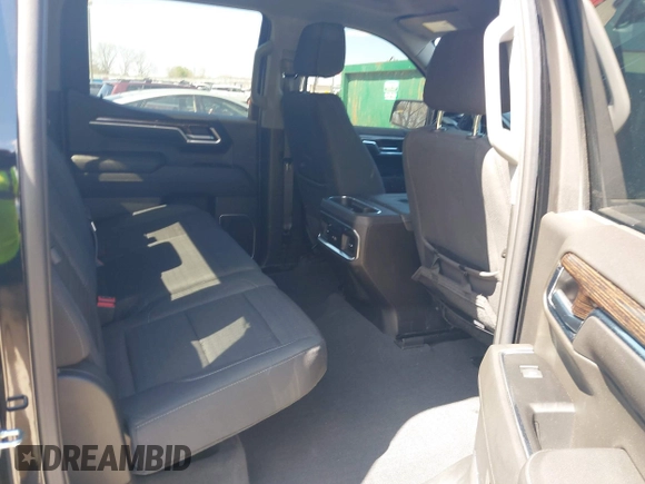 2022 GMC Sierra 1500 with VIN 1GTUUCET6NZ526873, listed as a IAAI auction lot 41894585 with 47,160 mi miles and . Bid and sale history available at DreamBid. Image 8.