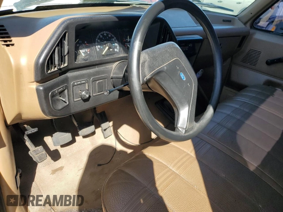 1989 Ford F-150 with VIN 1FTDF15Y6KKB77485, listed as a Copart auction lot 48943525 with 95,808 mi miles and Salvage Title. Bid and sale history available at carsss.com. Image 8.