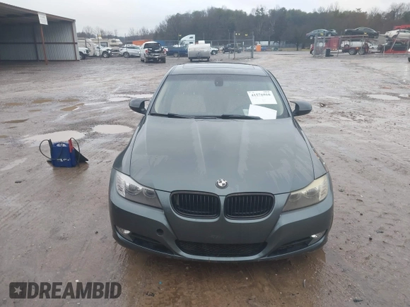 2010 BMW 3 Series 328i with VIN WBAPH7G54ANM50995, listed as a IAAI auction lot 41576910 with Not Provided miles and . Bid and sale history available at carsss.com. Image 12.