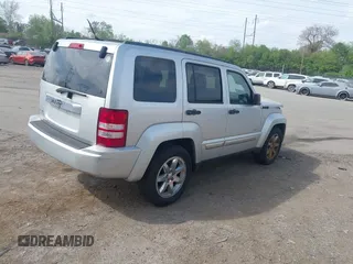 2012 Jeep Liberty Sport z VIN 1C4PJMAK7CW203620, wystawiony jako IAAI lot #42135469 z przebiegiem 163 127 mil mil oraz . Historia ofert i sprzedaży dostępna na DreamBid. Obrazek 4.