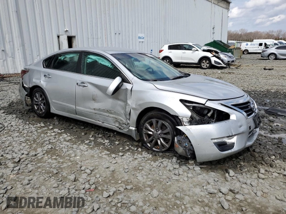 2015 Nissan Altima 2.5 S with VIN 1N4AL3AP4FC488732, listed as a Copart auction lot 50881575 with 217,897 mi miles and Salvage Title. Bid and sale history available at carsss.com. Image 4.