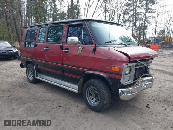 1985 Chevrolet Chevy Van z VIN 1GBEG25H1F7142616, wystawiony jako IAAI lot #41606567 z przebiegiem 19 168 mil mil oraz . Historia ofert i sprzedaży dostępna na DreamBid. Obrazek 1.