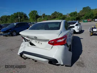 2016 Nissan Altima SR with VIN 1N4AL3AP0GC250104, listed as a IAAI auction lot 41856494 with 91,964 mi miles and . Bid and sale history available at carsss.com. Image 16.