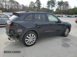 2016 Porsche Cayenne with VIN WP1AA2A25GLA11418, listed as a Copart auction lot 47500685 with 124,696 mi miles and Clean Title. Bid and sale history available at carsss.com. Image 3.