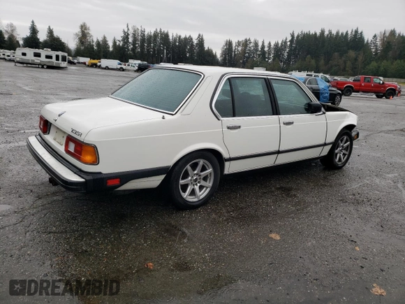 1985 BMW 7 Series 735i с VIN WBAFH8402F0970689, выставлен на аукционе Copart как лот 74534844 с пробегом 192 703 миль миль и Списание • Salvage title. История ставок и продаж доступна на DreamBid. Изображение 3.