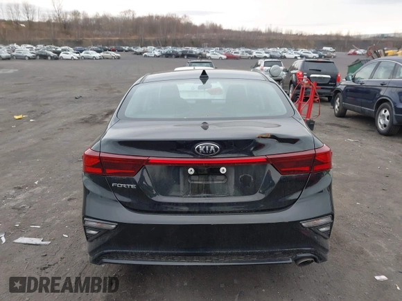 2021 Kia Forte FE with VIN 3KPF24AD1ME270655, listed as a IAAI auction lot 41937171 with 35,081 mi miles and . Bid and sale history available at carsss.com. Image 16.