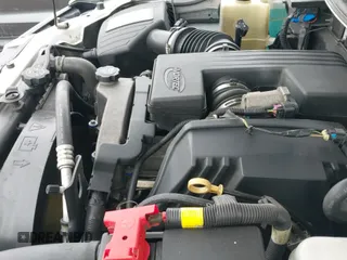 2010 Chevrolet Colorado 1LT z VIN 1GCDSCDE0A8125747, wystawiony jako IAAI lot #41634604 z przebiegiem 120 215 mil mil oraz . Historia ofert i sprzedaży dostępna na DreamBid. Obrazek 19.