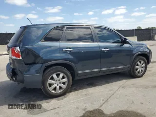 2011 Kia Sorento LX with VIN 5XYKT3A13BG025643, listed as a Copart auction lot 55150995 with 195,050 mi miles and Salvage Title. Bid and sale history available at DreamBid. Image 3.