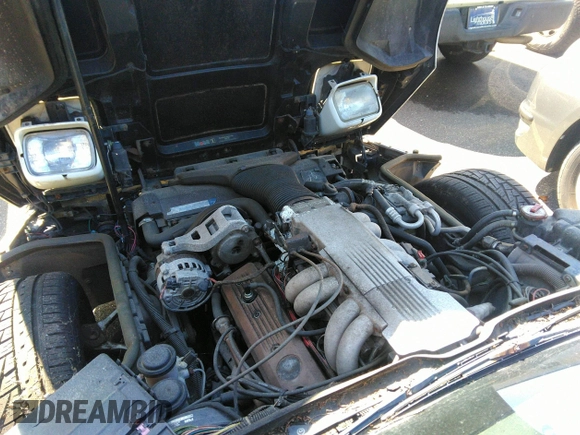 1991 Chevrolet Corvette z VIN 1G1YY338XM5114135, wystawiony jako IAAI lot #41889158 z przebiegiem 122 194 mil mil oraz . Historia ofert i sprzedaży dostępna na DreamBid. Obrazek 10.