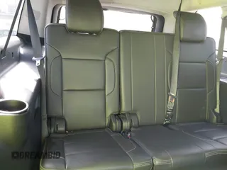 2019 GMC Yukon XL Denali with VIN 1GKS1HKJ8KR378385, listed as a IAAI auction lot 41580041 with 115,481 mi miles. Bid and sale history available at carsss.com. Image 17.