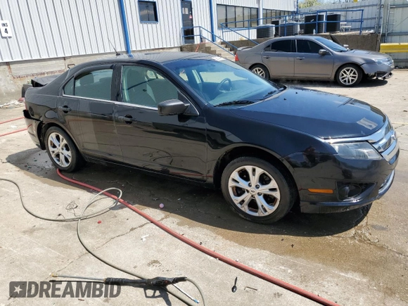 2012 Ford Fusion SE z VIN 3FAHP0HG8CR421796, wystawiony jako Copart lot #52534695 z przebiegiem 186 448 mil mil oraz Nie do naprawy • Non repairable. Historia ofert i sprzedaży dostępna na DreamBid. Obrazek 4.