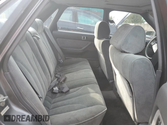 1988 Toyota Camry LE z VIN JT2SV22E0J0237998, wystawiony jako Copart lot #78850584 z przebiegiem 165 880 mil mil oraz Szkoda całkowita • Salvage title. Historia ofert i sprzedaży dostępna na DreamBid. Obrazek 10.