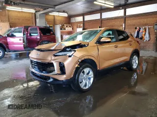 2024 Buick Encore GX Preferred с VIN KL4AMCSLXRB015487, выставлен на аукционе Copart как лот 56033565 с пробегом 7 188 миль миль и Списание • Salvage title. История ставок и продаж доступна на DreamBid. Изображение 1.