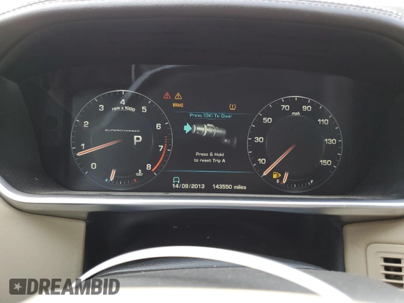 2013 Land Rover Range Rover SC z VIN SALGS2EF0DA108709, wystawiony jako Copart lot #55350935 z przebiegiem 143 550 mil mil oraz Czysty tytuł • Clean title. Historia ofert i sprzedaży dostępna na DreamBid. Obrazek 9.