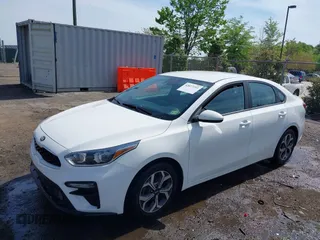 2021 Kia Forte LXS z VIN 3KPF24ADXME385870, wystawiony jako IAAI lot #42077211 z przebiegiem 120 278 mil mil oraz . Historia ofert i sprzedaży dostępna na DreamBid. Obrazek 2.