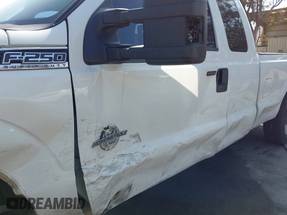 2012 Ford F-250 XLT with VIN 1FT7X2AT8CEB40321, listed as a IAAI auction lot 42170071 with 282,492 mi miles and . Bid and sale history available at DreamBid. Image 6.