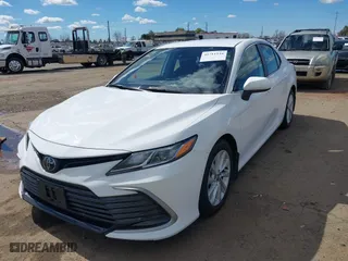 2023 Toyota Camry LE with VIN 4T1C11AK7PU135832, listed as a IAAI auction lot 41711116 with 43,115 mi miles. Bid and sale history available at carsss.com. Image 17.