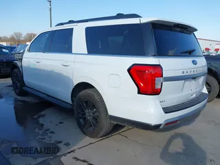 2024 Ford Expedition Max XLT with VIN 1FMJK1J80REA51759, listed as a IAAI auction lot 41157589 with 10,369 mi miles and . Bid and sale history available at DreamBid. Image 3.