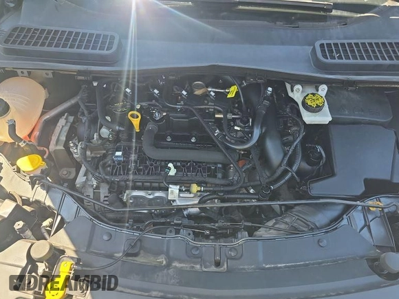 2019 Ford Escape SE with VIN 1FMCU9GD0KUB64984, listed as a IAAI auction lot 42090330 with 76,756 mi miles. Bid and sale history available at carsss.com. Image 1.
