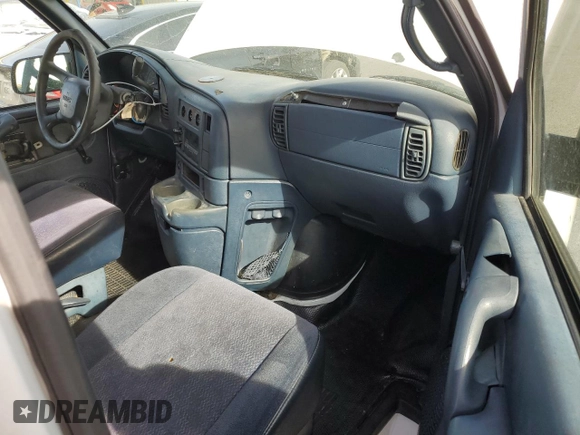 2000 GMC Safari Cargo with VIN 1GTDM19W1YB522932, listed as a Copart auction lot 78390054 with 222,754 mi miles and Salvage Title. Bid and sale history available at carsss.com. Image 8.