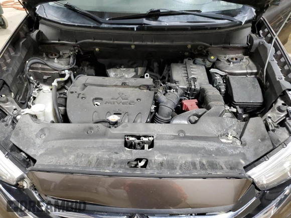 2018 Mitsubishi Outlander ES z VIN JA4AR3AU0JU018239, wystawiony jako Copart lot #50518885 z przebiegiem 128 351 mil mil oraz Szkoda całkowita • Salvage title. Historia ofert i sprzedaży dostępna na DreamBid. Obrazek 12.