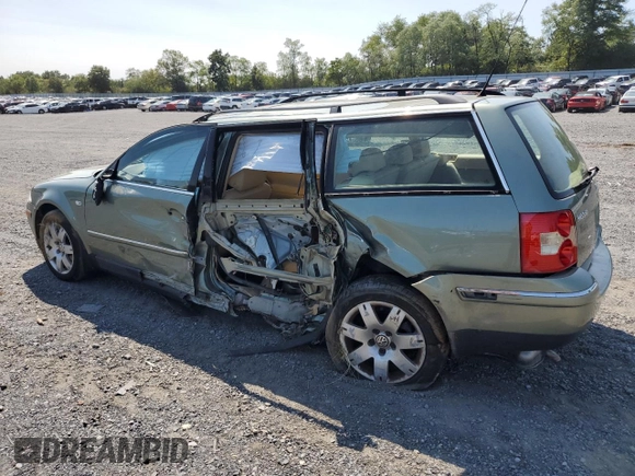 2003 Volkswagen Passat GLX z VIN WVWYH63B23E326238, wystawiony jako Copart lot #70220704 z przebiegiem 167 857 mil mil oraz Szkoda całkowita • Salvage title. Historia ofert i sprzedaży dostępna na DreamBid. Obrazek 2.