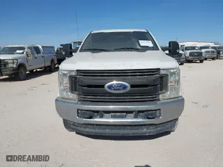 2019 Ford Super Duty F-250 SRW XL with VIN 1FT7W2B69KEC99875, listed as a IAAI auction lot 41675684 with 190,634 mi miles. Bid and sale history available at carsss.com. Image 12.